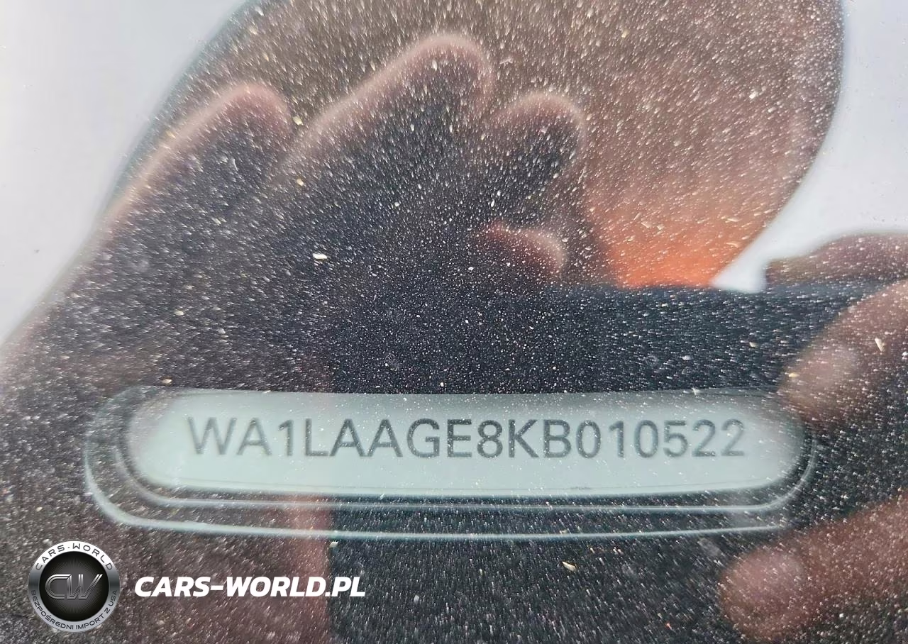2019 Audi E-Tron Premium Plus VIN:WA1LAAGE8KB010522 - 13