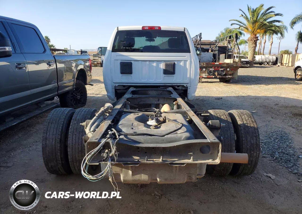 2019 Ram 3500 VIN:3C7WRSBJ1KG538421 - 6