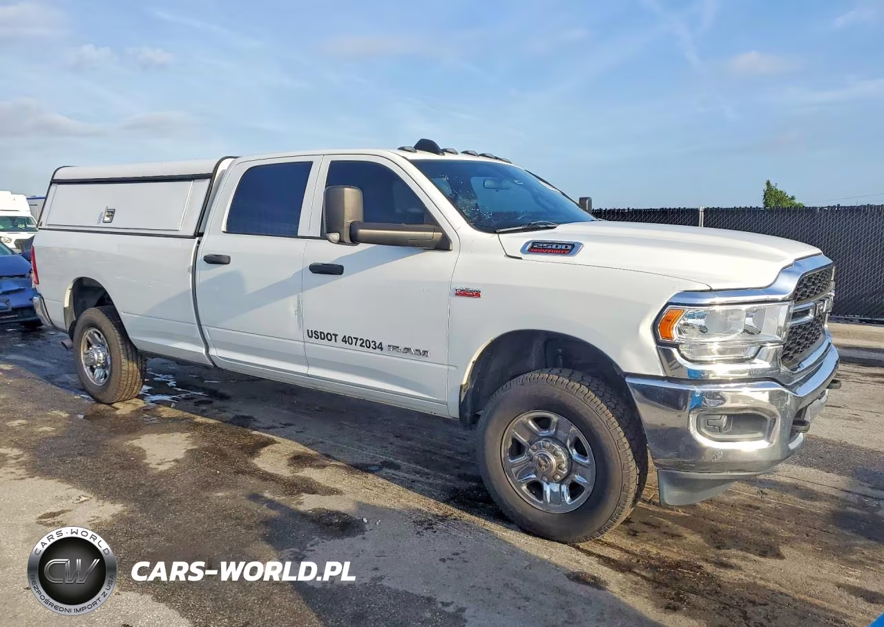 2022 Ram 2500 Tradesman VIN:3C6UR5HJ0NG365824 - 4