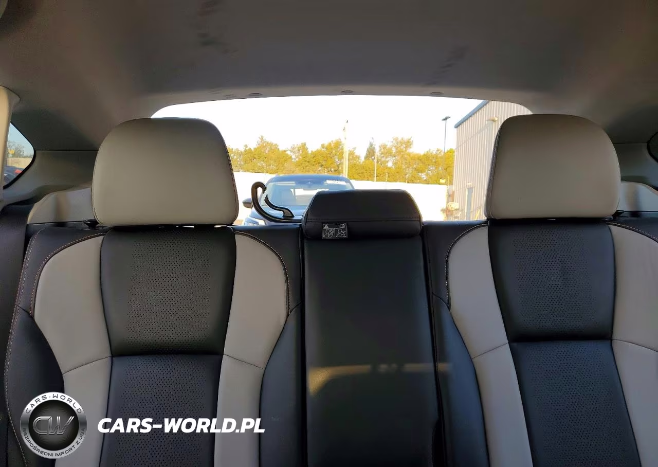 2019 Subaru Crosstrek Limited VIN:JF2GTANC4KH386507 - 10