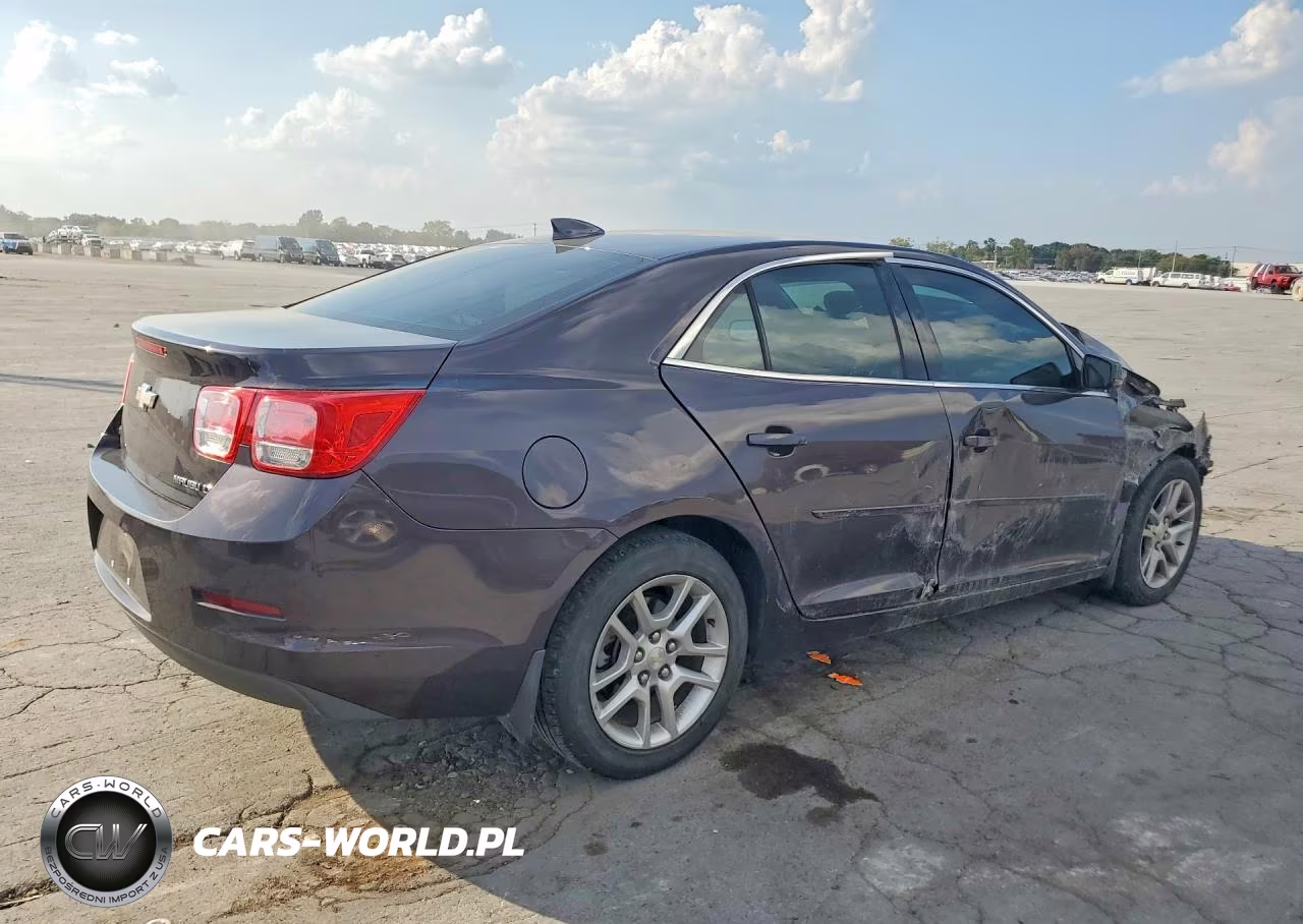 2015 Chevrolet Malibu 1Lt VIN:1G11C5SL5FF154640 - 3