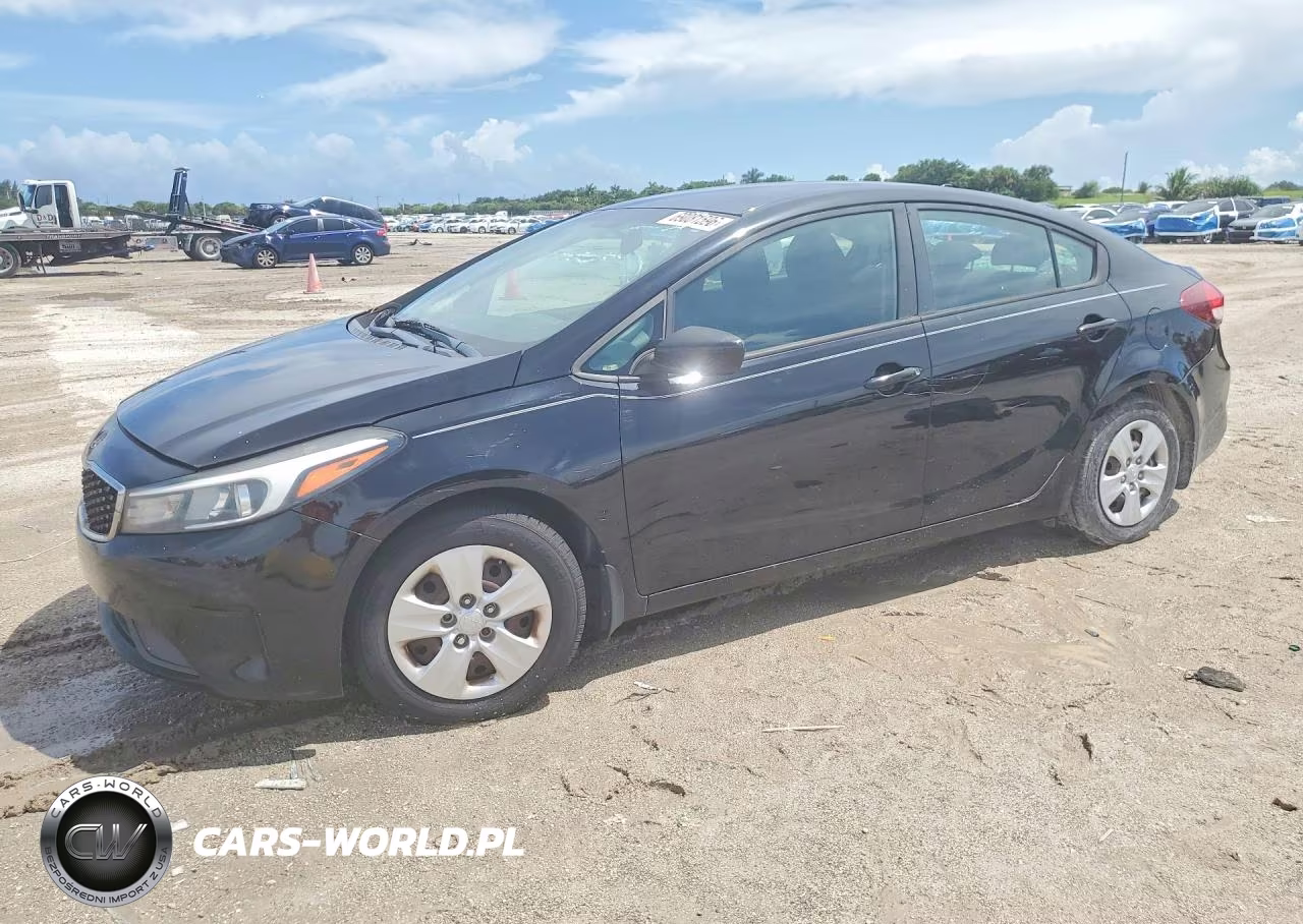 2018 Kia Forte Lx VIN:3KPFK4A77JE245443 - 1