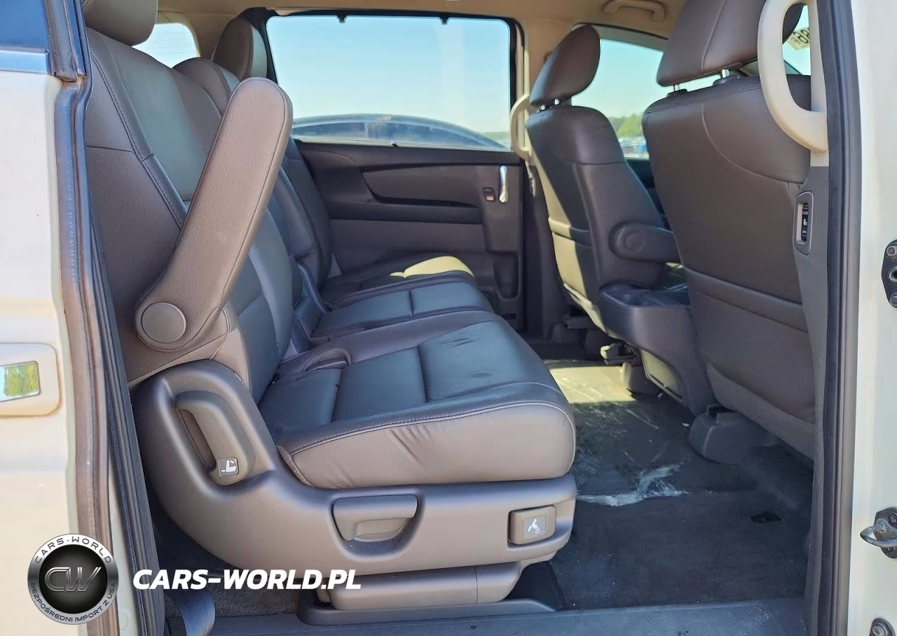 2014 Honda Odyssey Touring VIN:5FNRL5H94EB058278 - 11