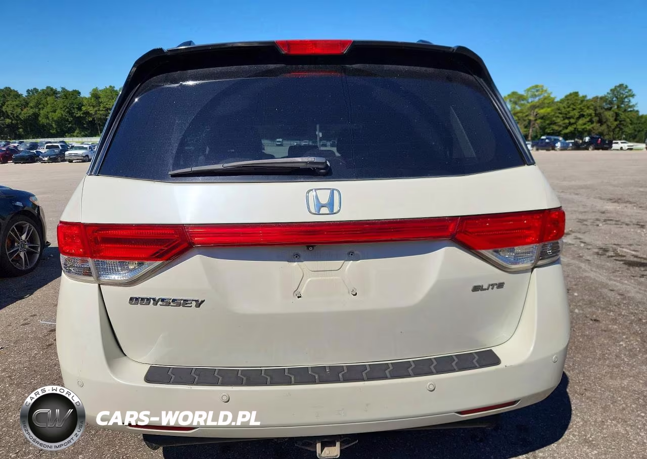 2014 Honda Odyssey Touring VIN:5FNRL5H94EB058278 - 6