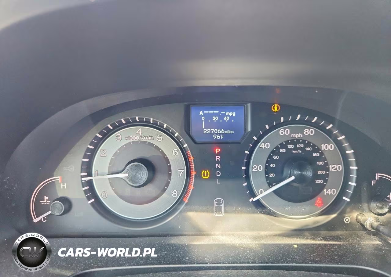2014 Honda Odyssey Touring VIN:5FNRL5H94EB058278 - 9