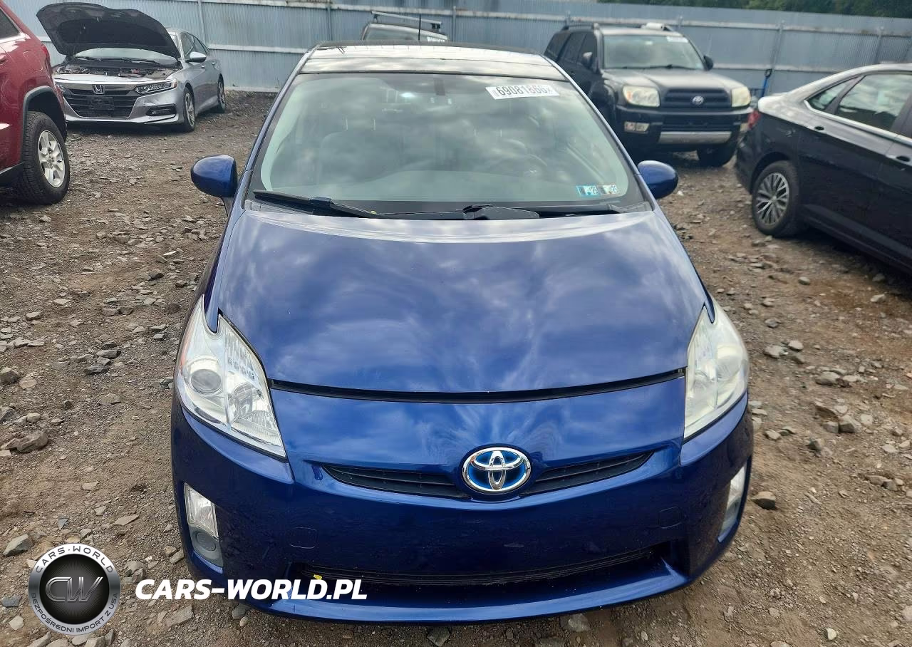 2011 Toyota Prius Four VIN:JTDKN3DU7B0287087 - 5