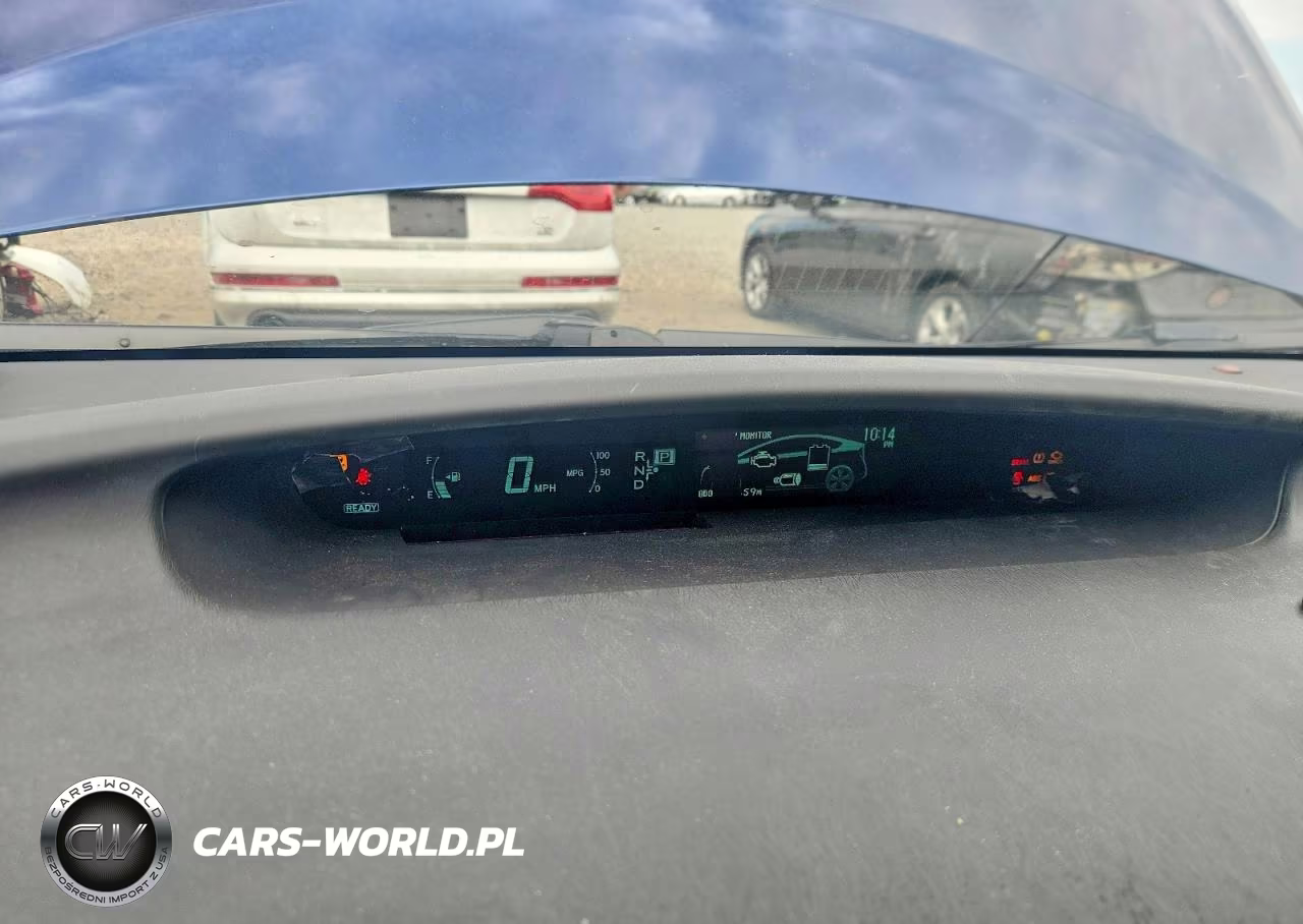 2011 Toyota Prius Four VIN:JTDKN3DU7B0287087 - 9