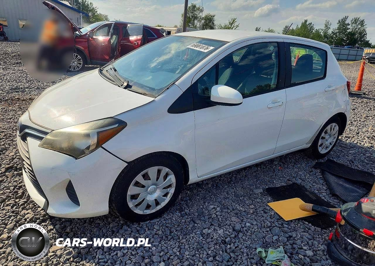 2015 Toyota Yaris 5-Door L
