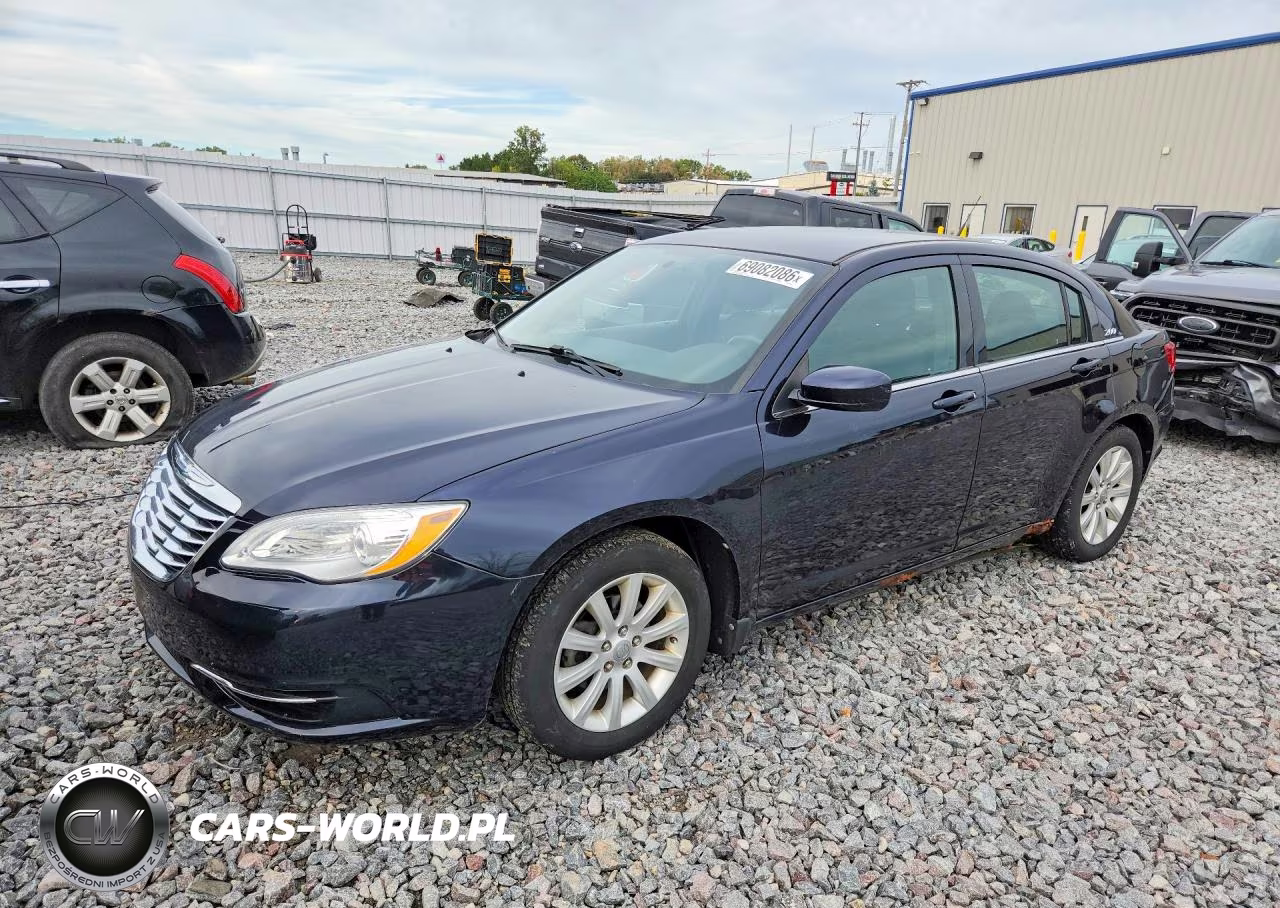2011 Chrysler 200 Touring