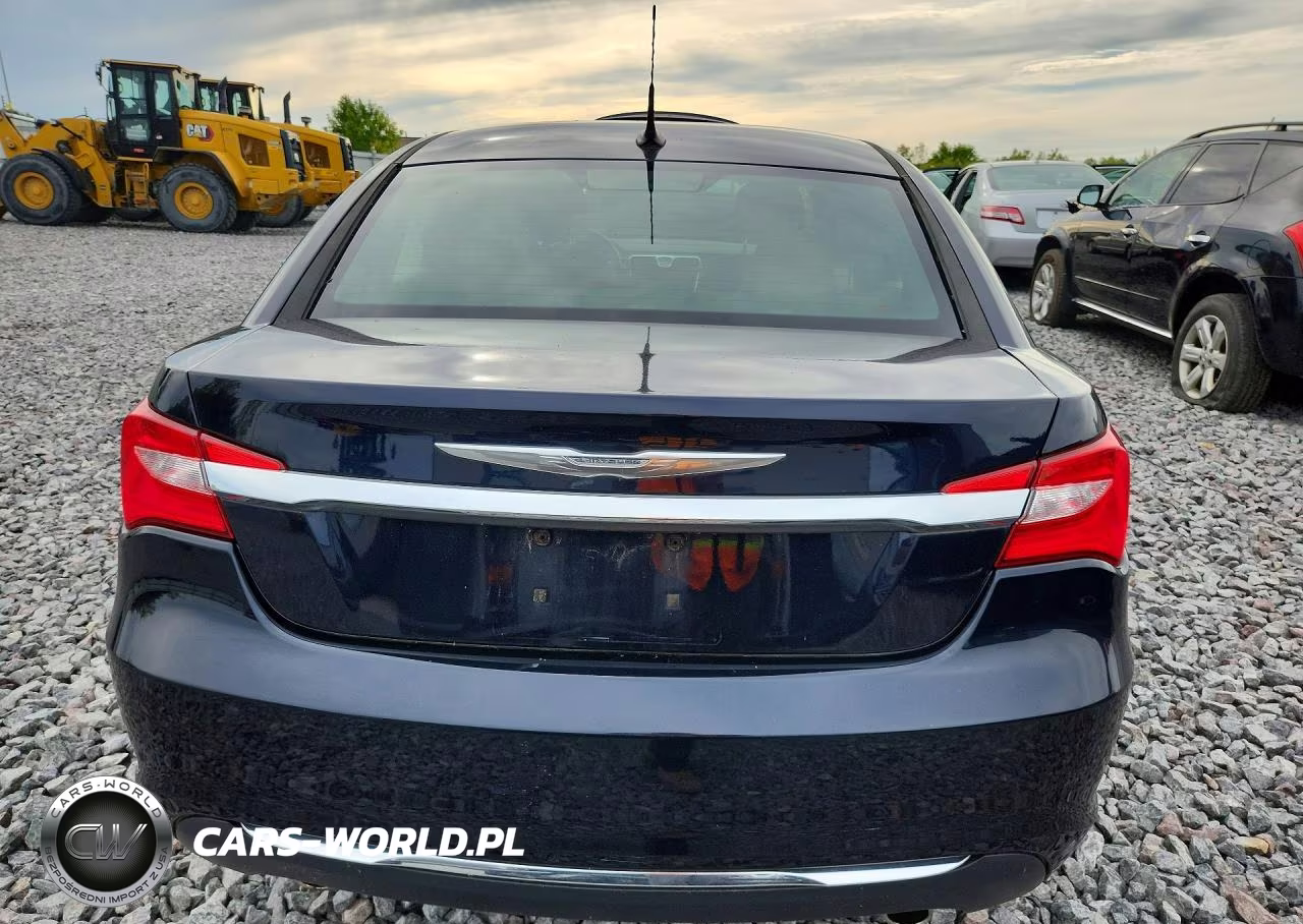 2011 Chrysler 200 Touring VIN:1C3BC1FG2BN503596 - 6