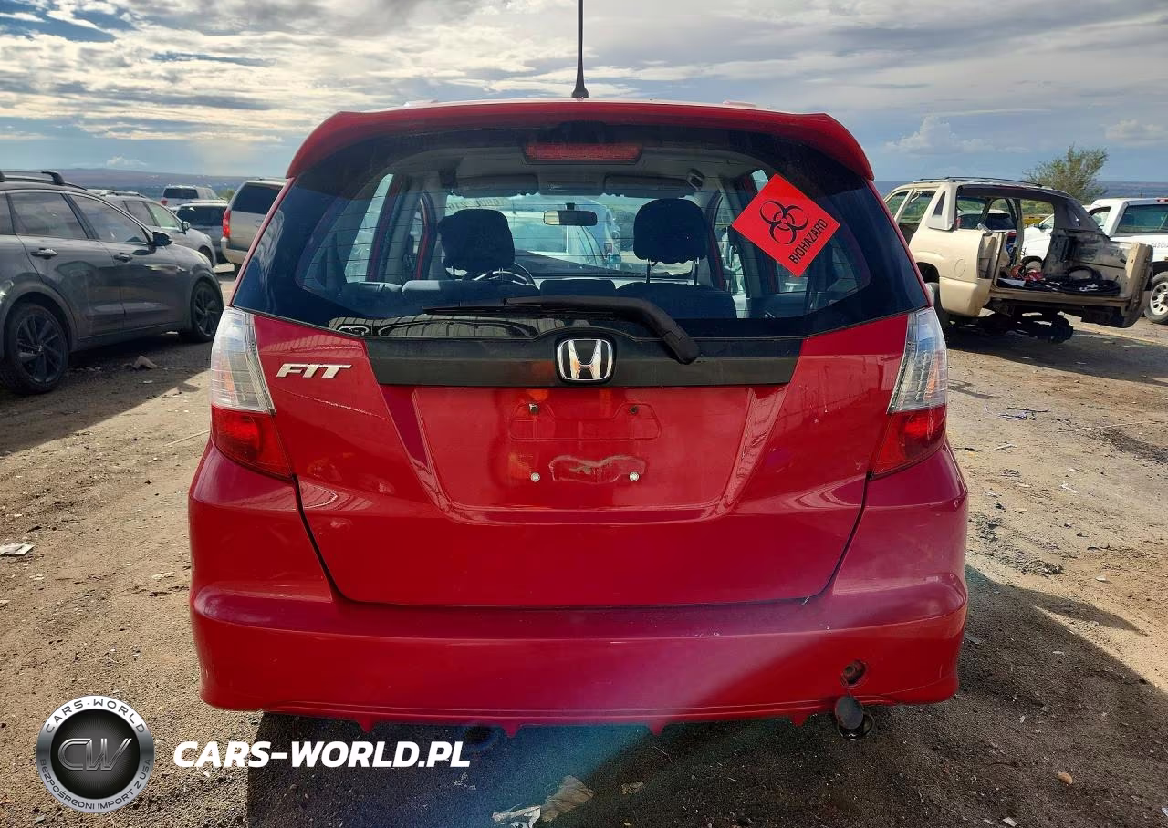 2010 Honda Fit Sport VIN:JHMGE8H49AC006710 - 6
