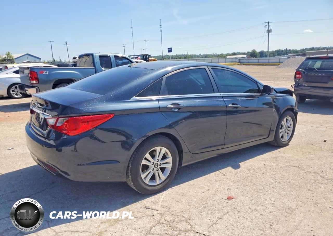2013 Hyundai Sonata Gls VIN:5NPEB4AC1DH724840 - 3