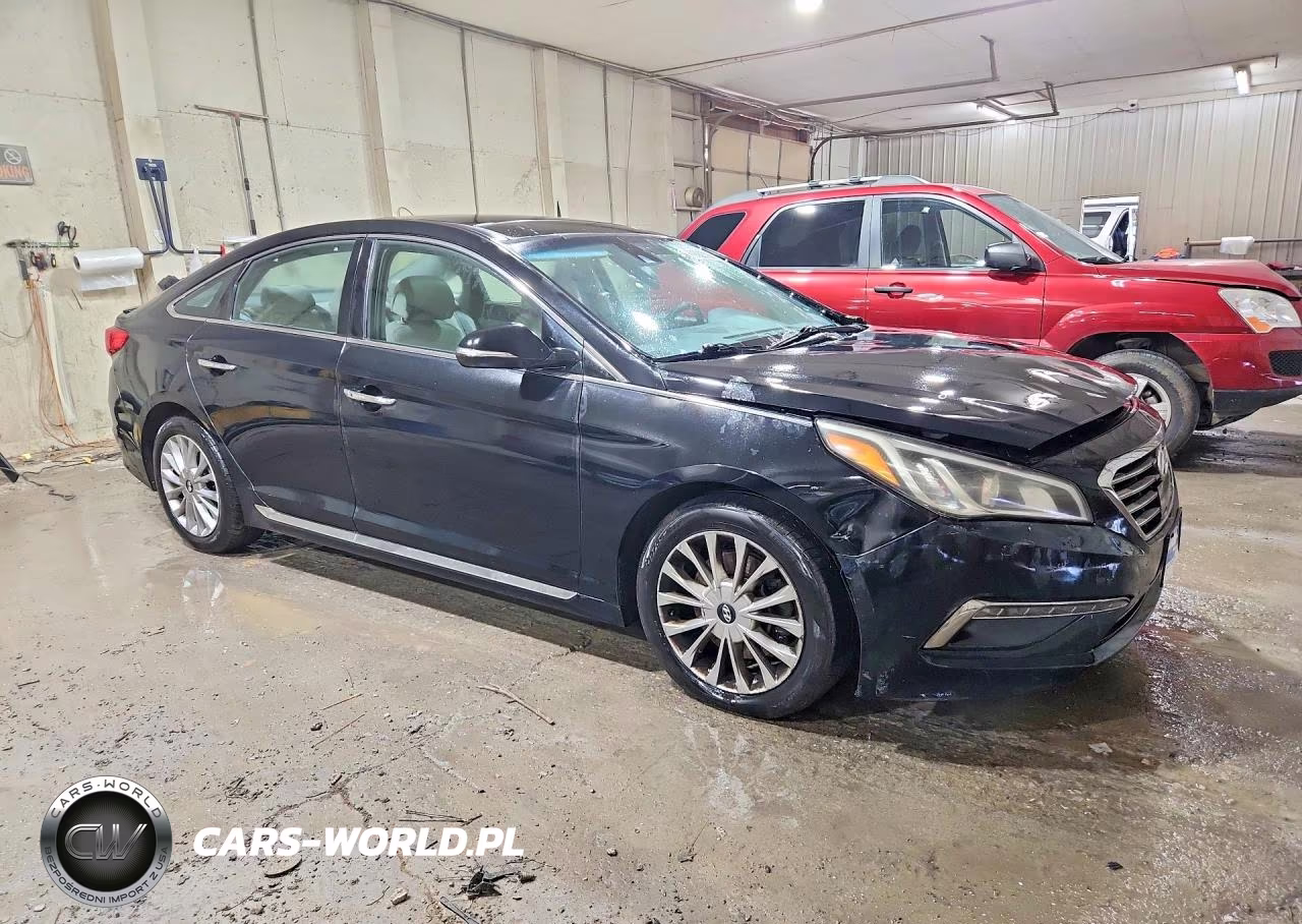 2015 Hyundai Sonata Limited VIN:5NPE34AF6FH129069 - 4