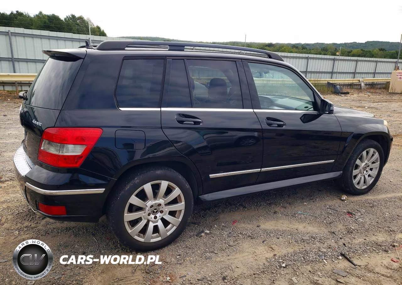 2010 Mercedes-Benz Glk 350 4Matic VIN:WDCGG8HB5AF323810 - 3