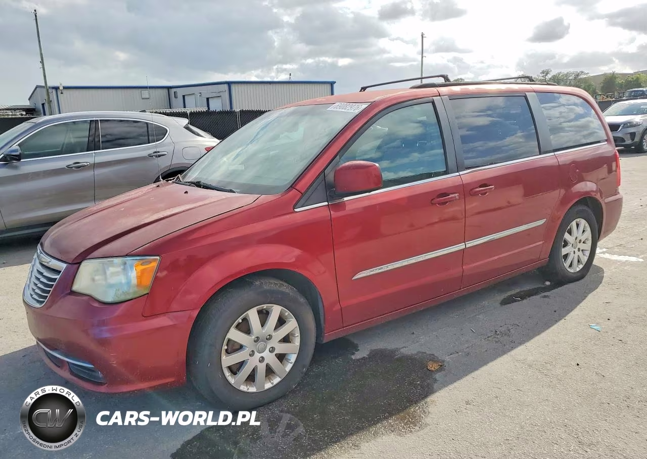 2014 Chrysler Town & Country Touring