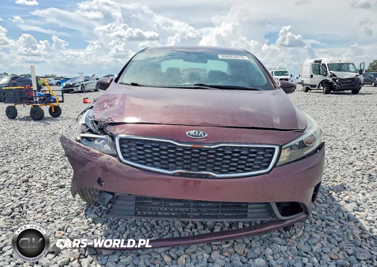 2017 Kia Forte Lx VIN:3KPFL4A73HE021559 - 5