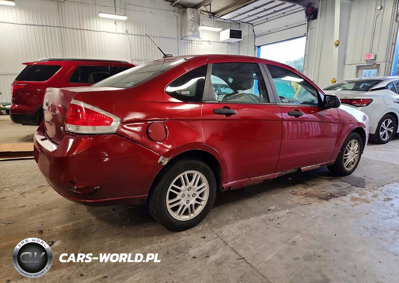 2010 Ford Focus Se VIN:1FAHP3FN3AW253367 - 3