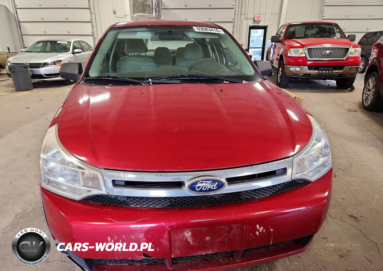 2010 Ford Focus Se VIN:1FAHP3FN3AW253367 - 5