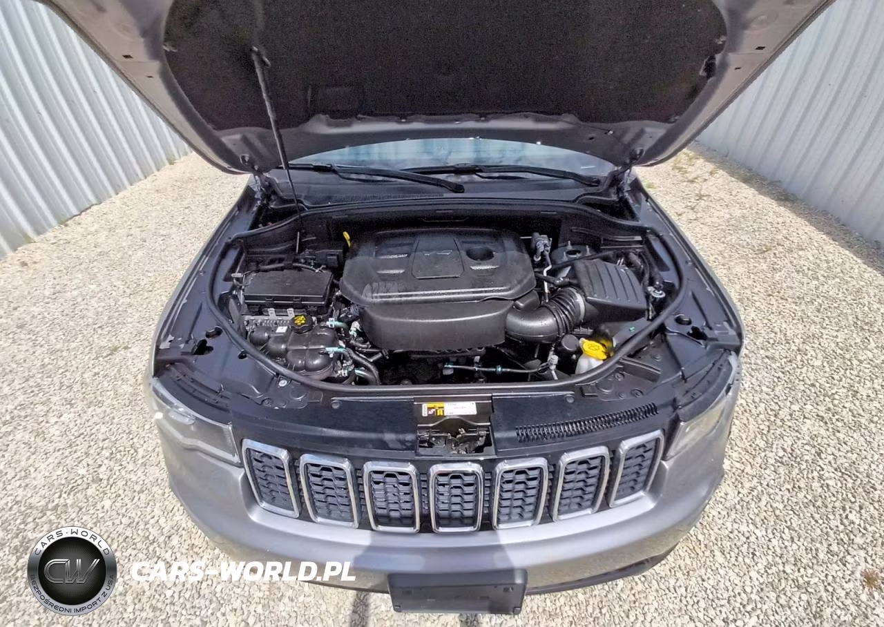 2021 Jeep Grand Cherokee Laredo VIN:1C4RJFAGXMC525090 - 12