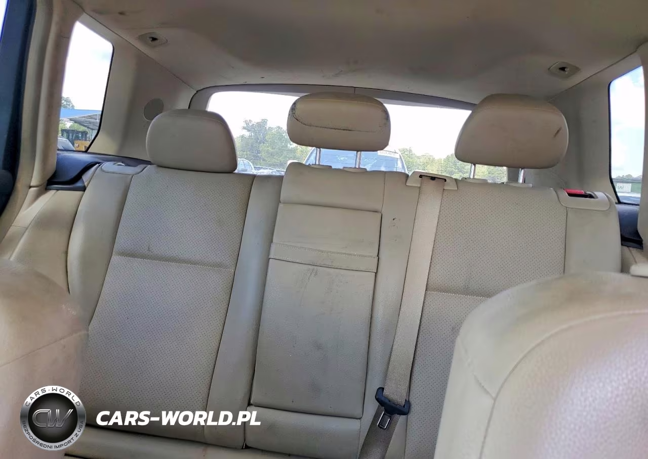 2010 Mercedes-Benz Glk 350 VIN:WDCGG5GB9AF386148 - 10