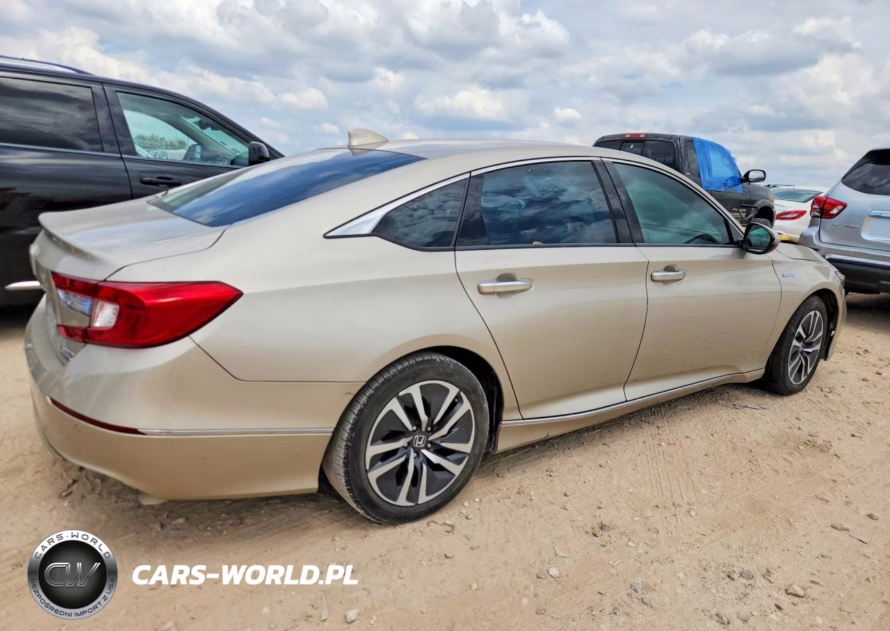2020 Honda Accord Touring Hybrid VIN:1HGCV3F96LA012465 - 3