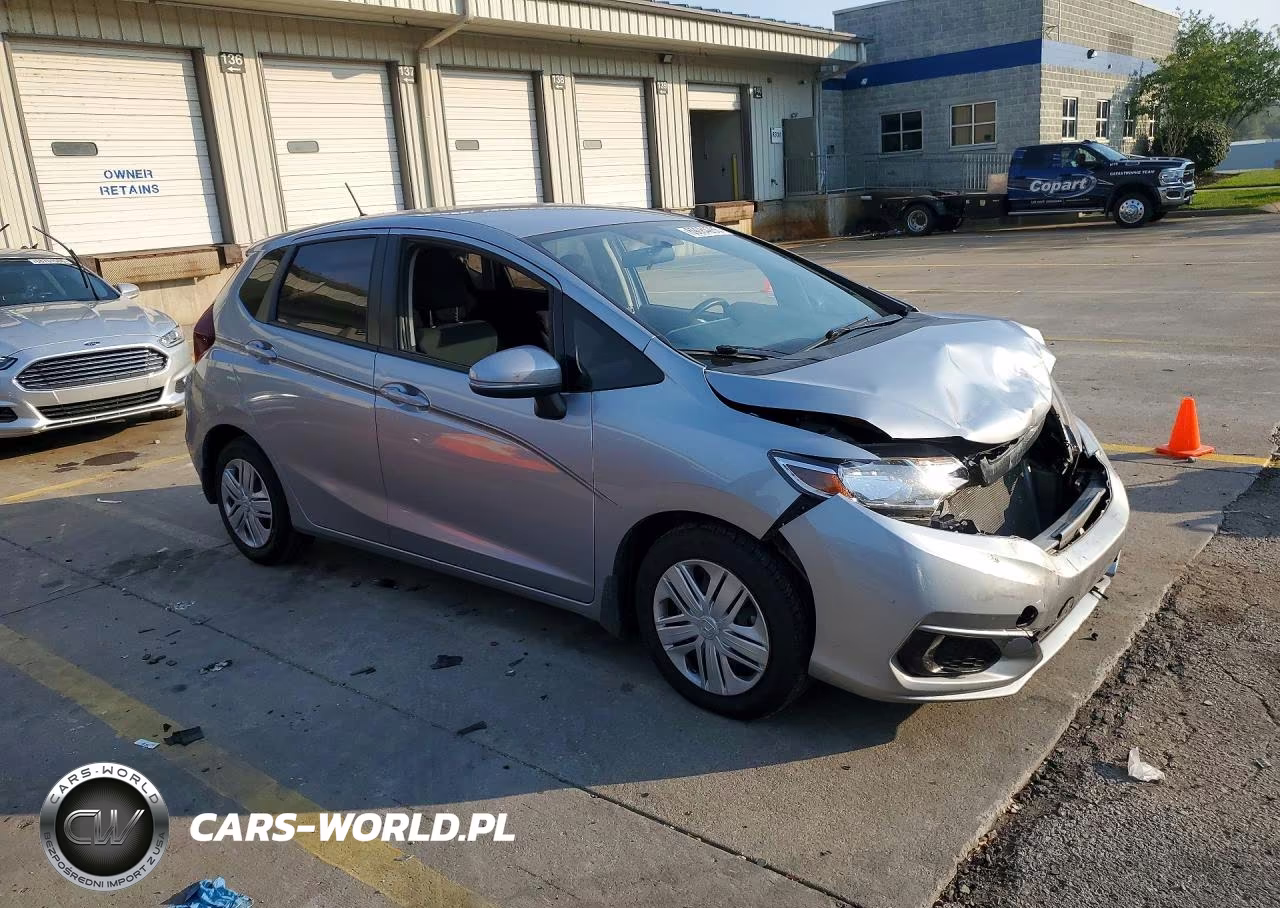 2019 Honda Fit Lx VIN:3HGGK5H49KM731699 - 4
