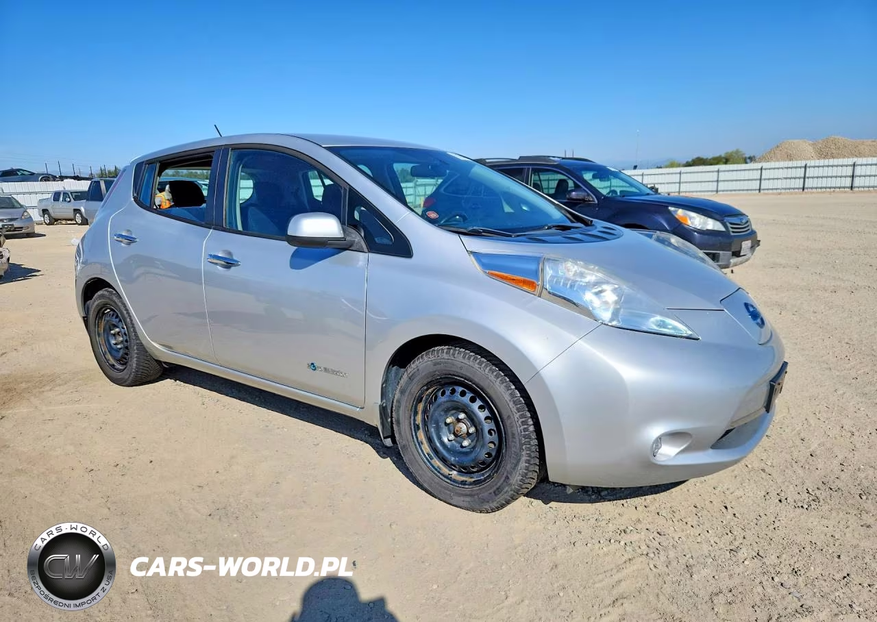 2015 Nissan Leaf S VIN:1N4AZ0CP9FC300734 - 4