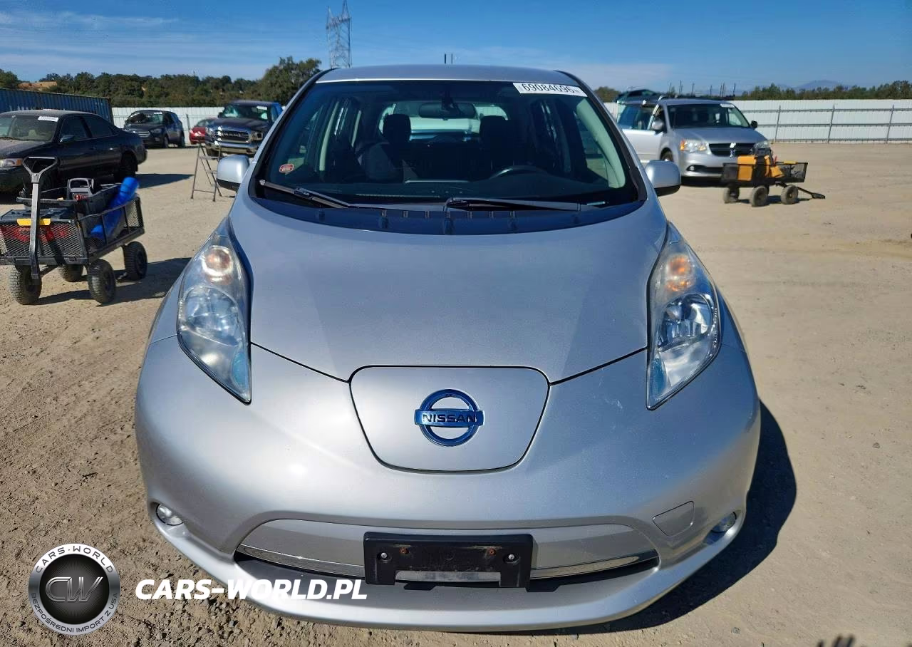 2015 Nissan Leaf S VIN:1N4AZ0CP9FC300734 - 5