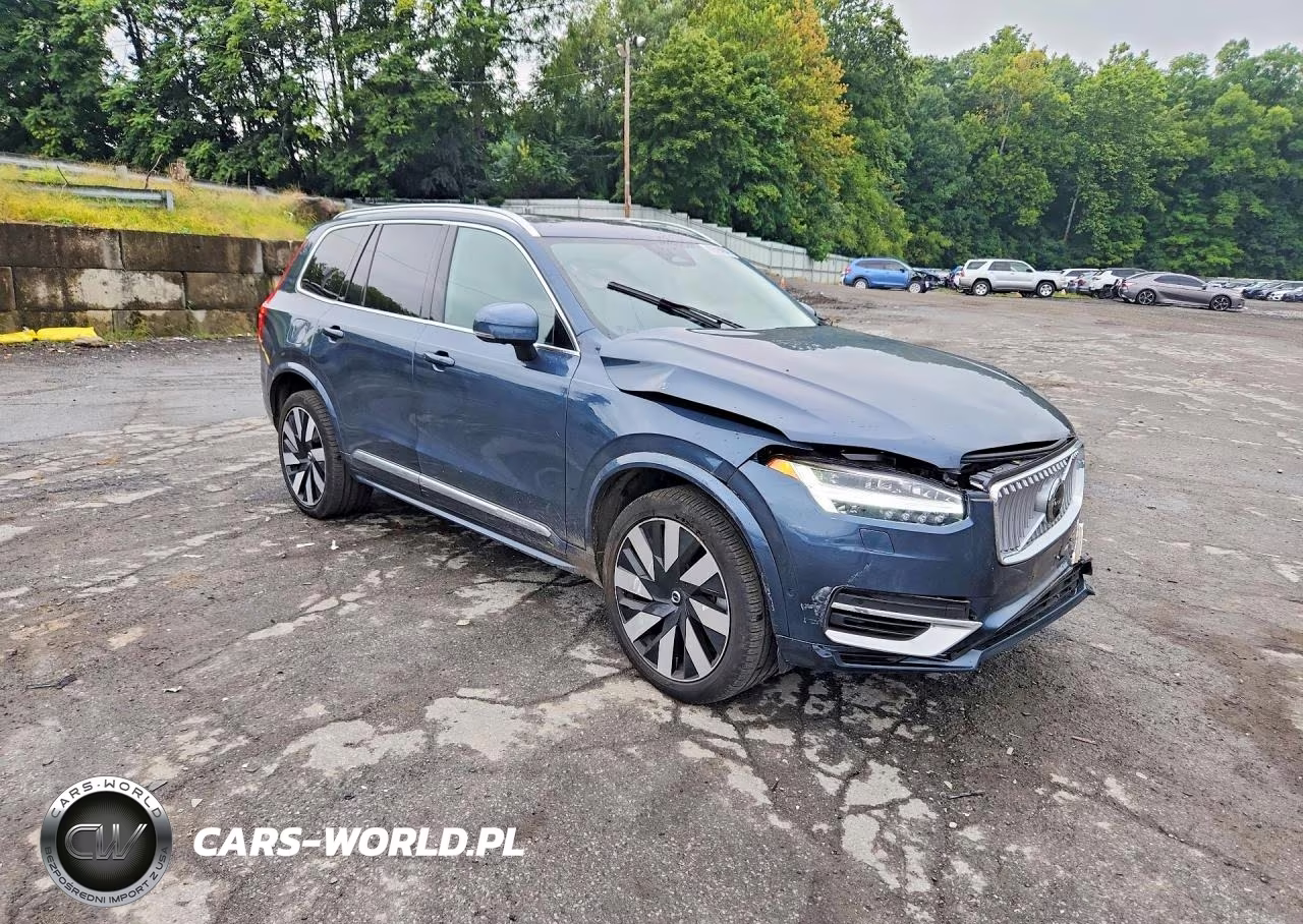 2024 Volvo Xc90 Plus VIN:YV4H60CE1R1228750 - 4