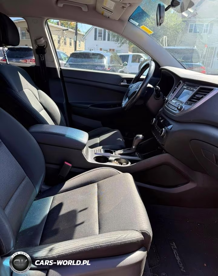 2016 Hyundai Tucson Sport VIN:KM8J3CA20GU227068 - 8