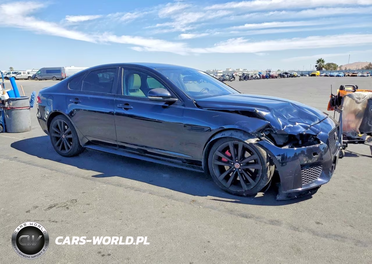 2016 Jaguar Xf S VIN:SAJBG4BV6GCY05676 - 4
