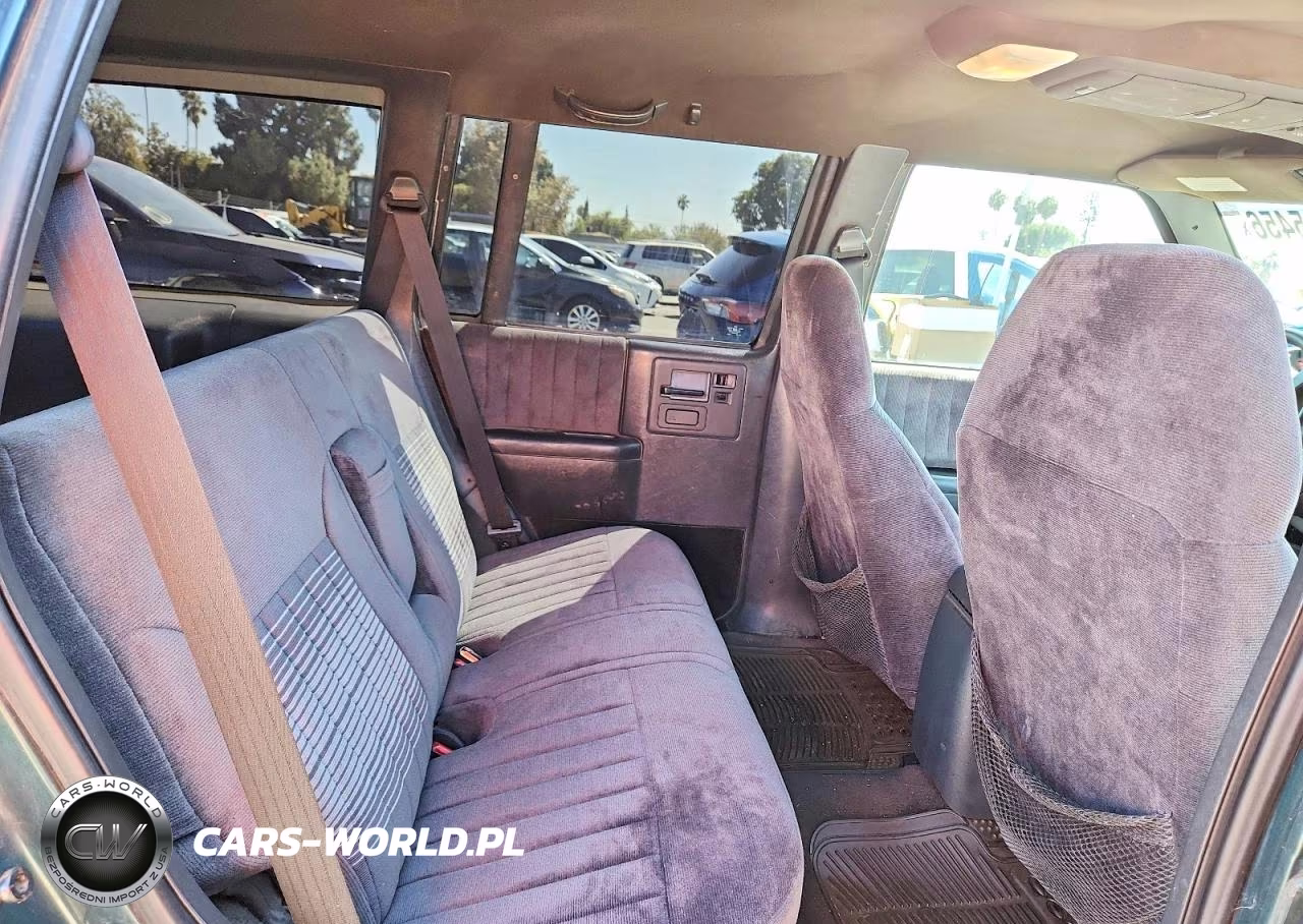 1994 Chevrolet Blazer S10 VIN:1GNDT13W1R0132283 - 10