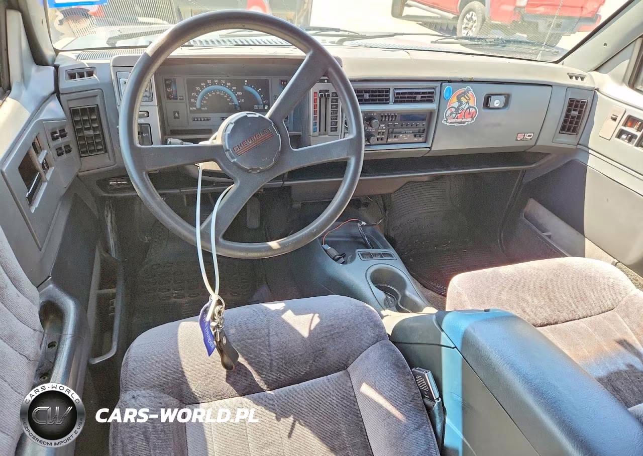 1994 Chevrolet Blazer S10 VIN:1GNDT13W1R0132283 - 8