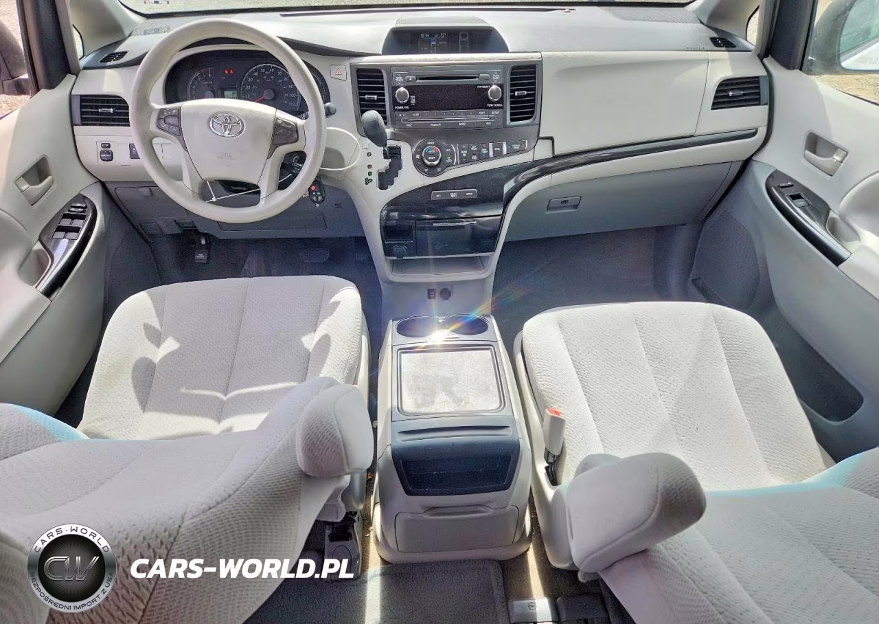 2013 Toyota Sienna Le VIN:5TDKK3DC3DS323311 - 8