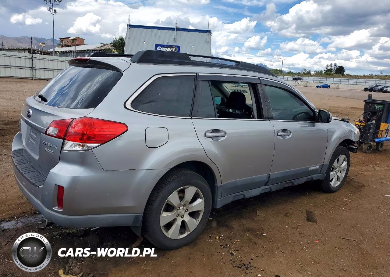 2011 Subaru Outback 2.5I Premium VIN:4S4BRBCC0B3379899 - 3