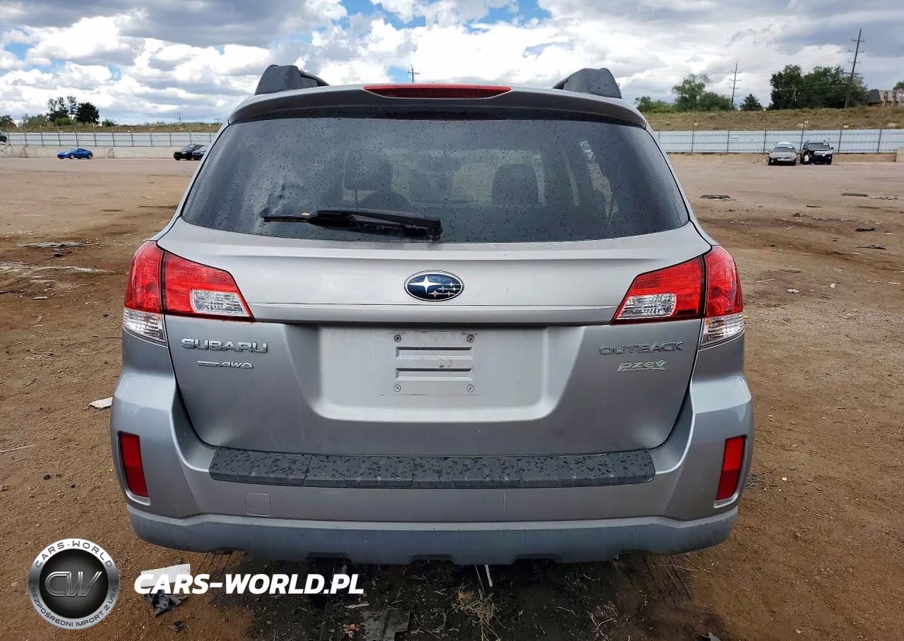 2011 Subaru Outback 2.5I Premium VIN:4S4BRBCC0B3379899 - 6