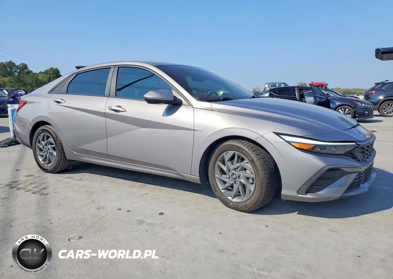 2024 Hyundai Elantra Sel VIN:KMHLM4DG1RU830858 - 4
