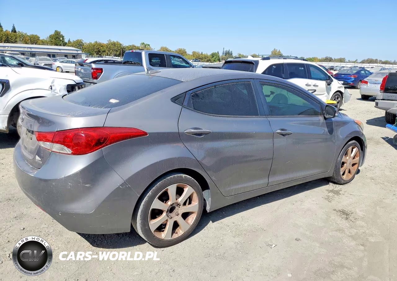 2011 Hyundai Elantra Limited VIN:5NPDH4AE6BH075268 - 3