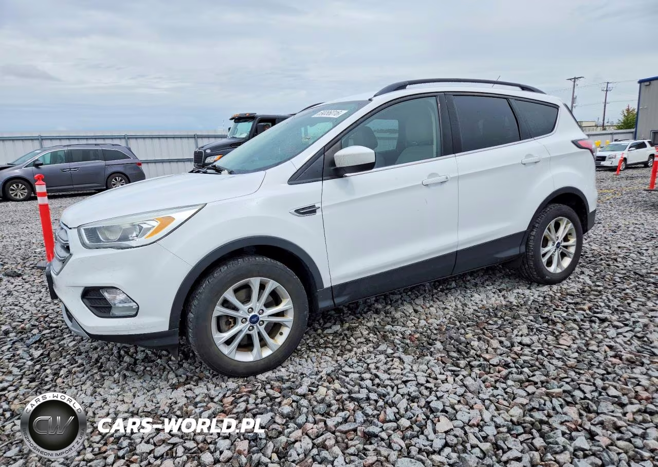 2017 Ford Escape Se VIN:1FMCU0G95HUA26180 - 1