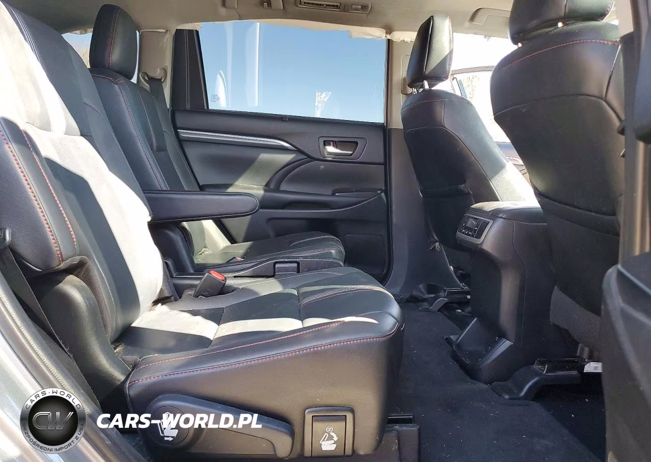 2019 Toyota Highlander Se VIN:5TDJZRFH7KS956085 - 11