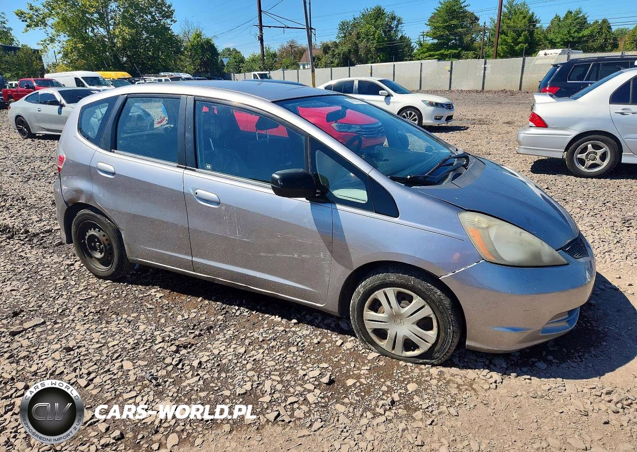 2009 Honda Fit VIN:JHMGE88259S032964 - 4
