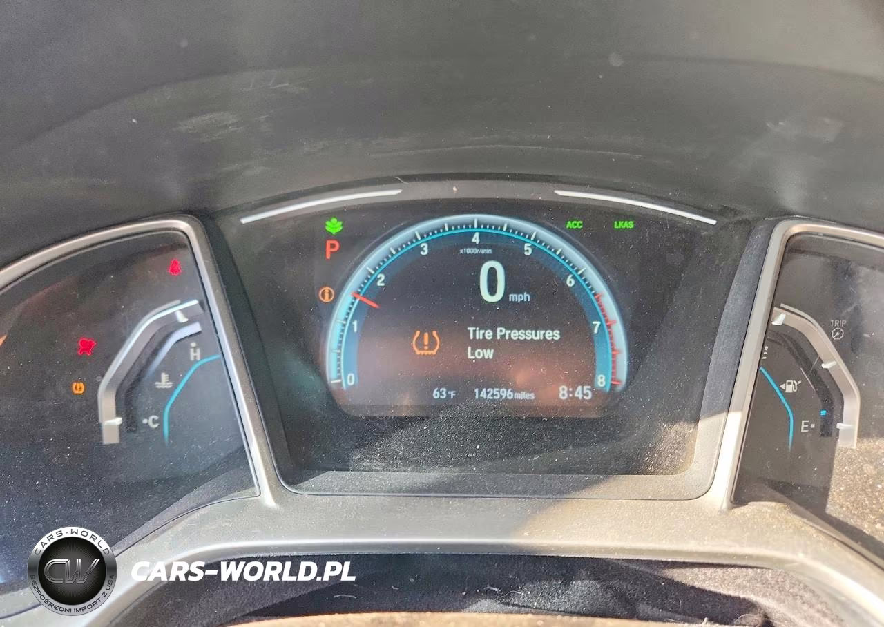 2017 Honda Civic Touring VIN:19XFC1F91HE014053 - 9