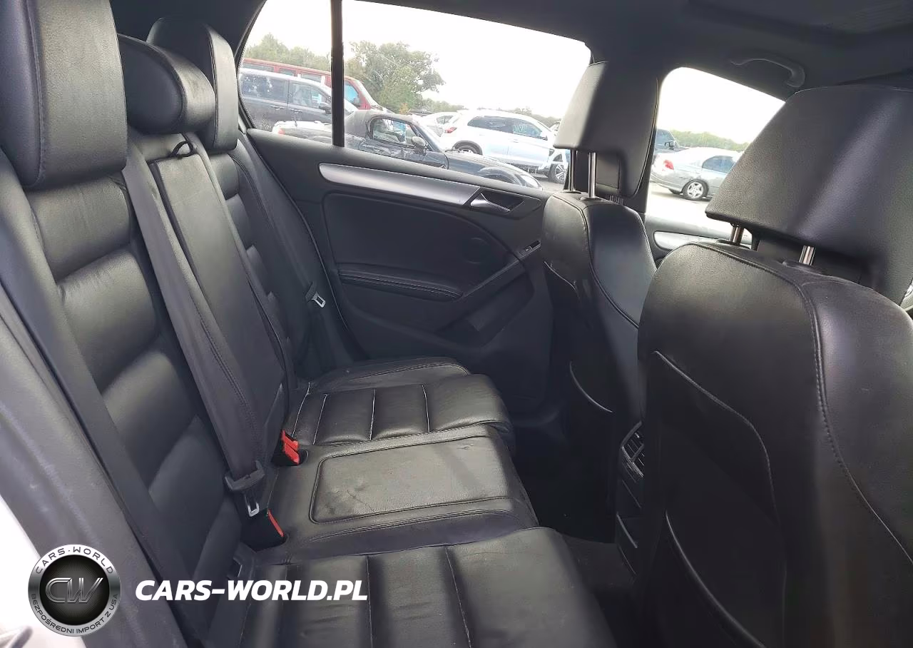 2013 Volkswagen Golf R VIN:WVWPF7AJ4DW072965 - 10