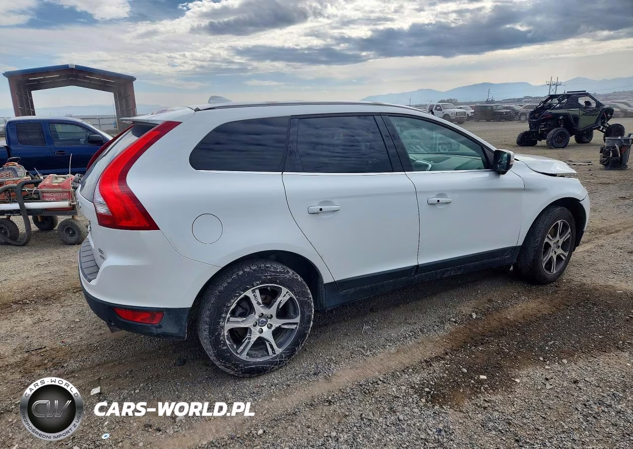 2012 Volvo Xc60 T6 VIN:YV4902DZ9C2310360 - 3
