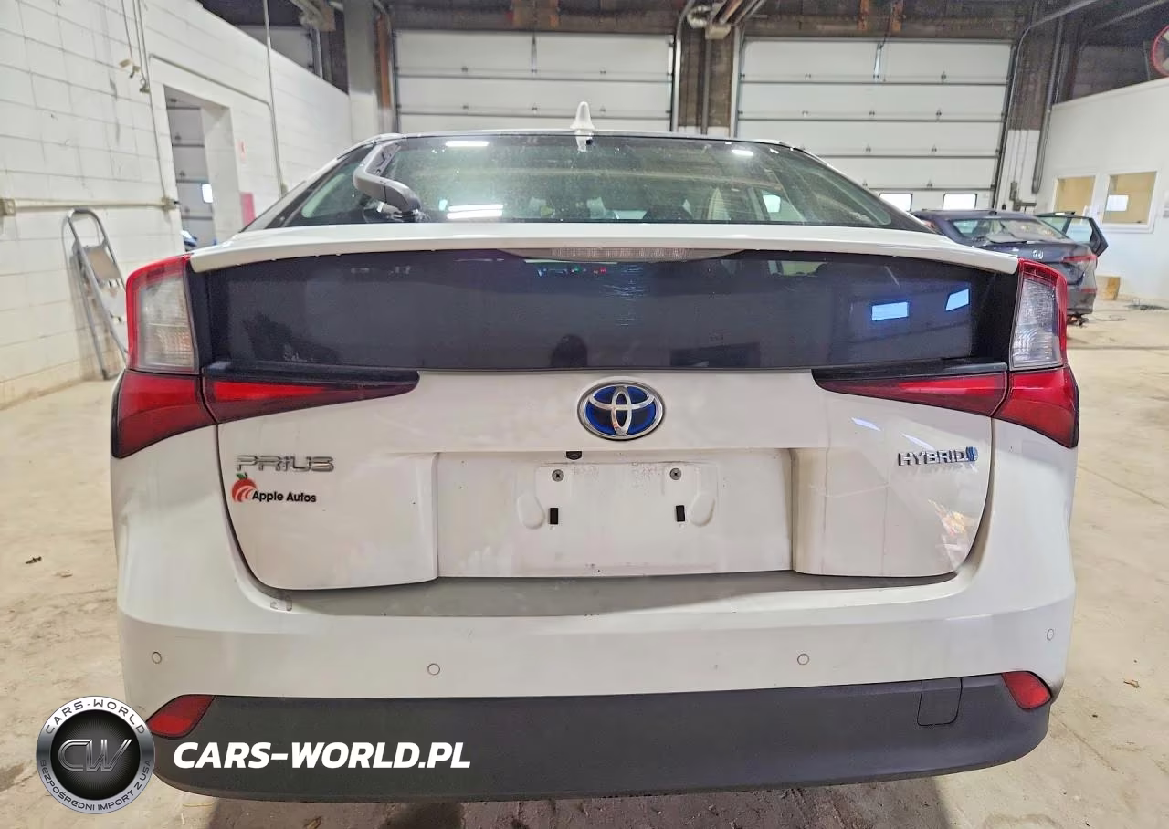 2022 Toyota Prius Le VIN:JTDKAMFU4N3154868 - 6
