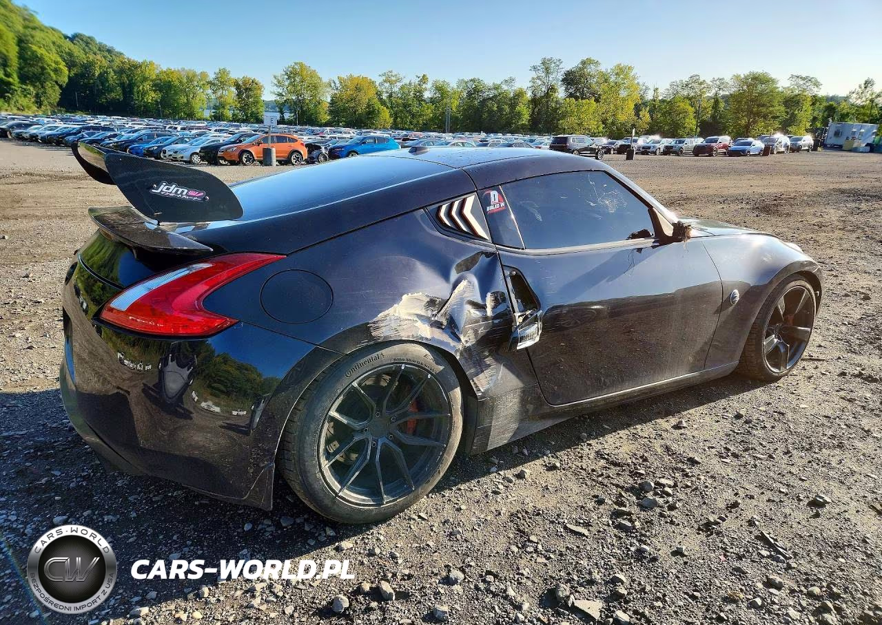 2013 Nissan 370Z Base VIN:JN1AZ4EH0DM382080 - 3