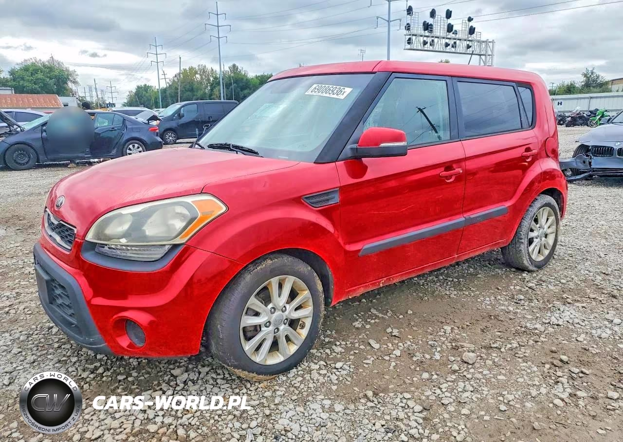 2013 Kia Soul + VIN:KNDJT2A61D7505147 - 1