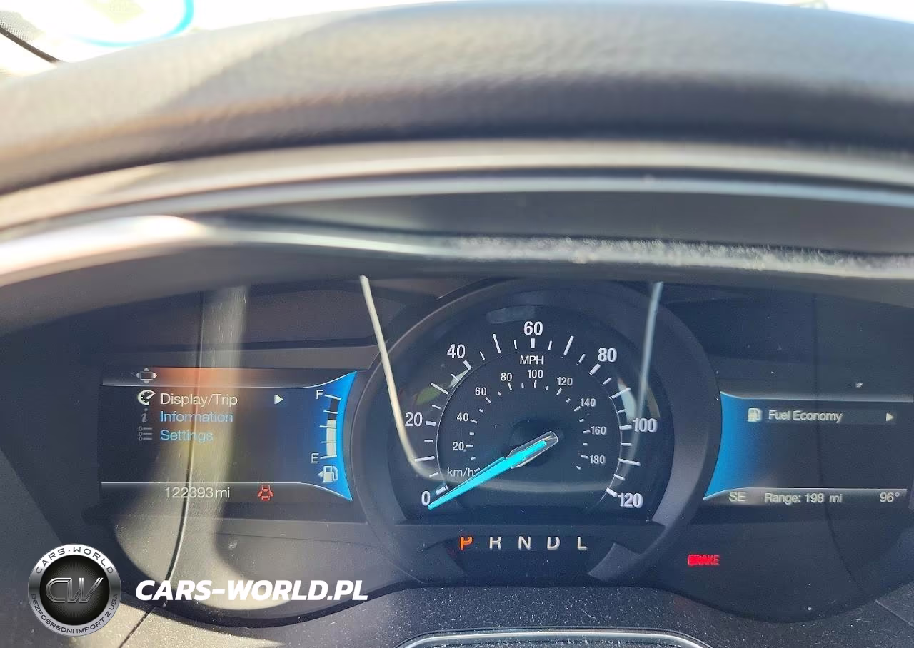 2018 Ford Fusion Se Hybrid VIN:3FA6P0LU4JR219412 - 9