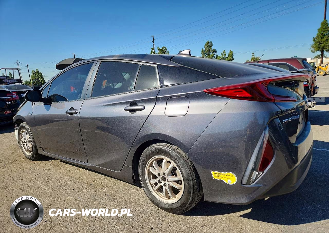 2021 Toyota Prius Prime Le VIN:JTDKAMFP2M3194620 - 2