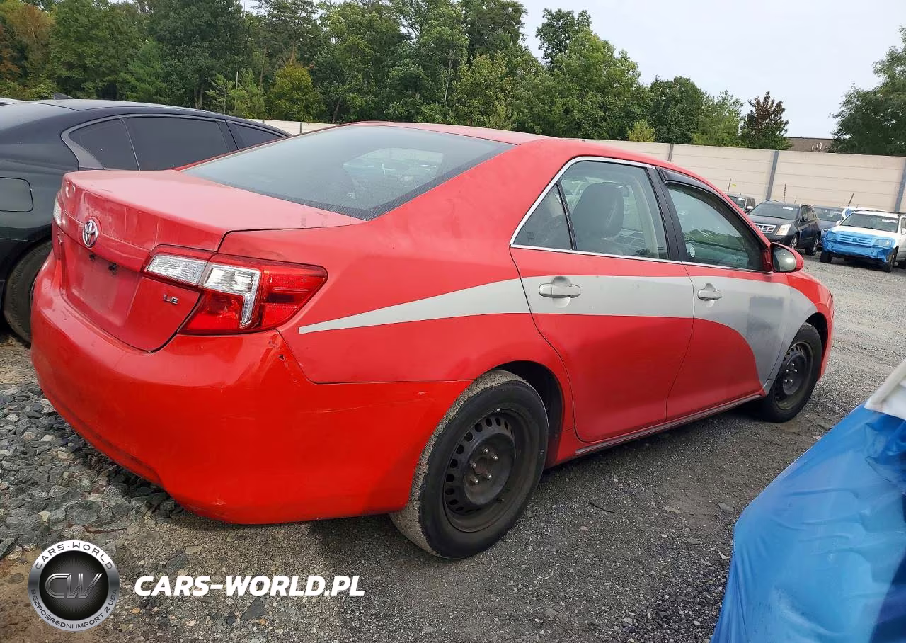 2013 Toyota Camry Le VIN:4T1BF1FK4DU667041 - 3